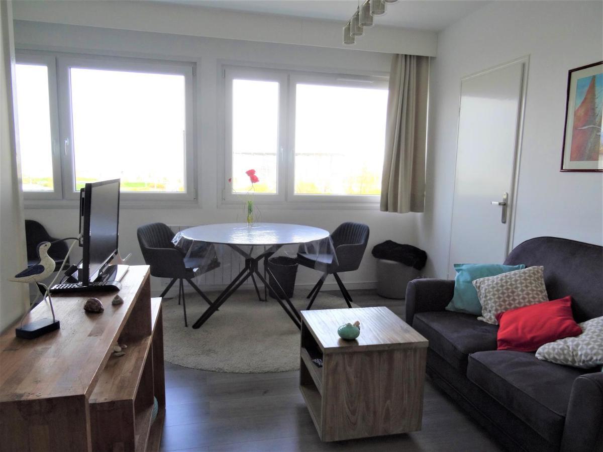 Escale Marine A Calais 4 Etoiles Apartment Exterior photo
