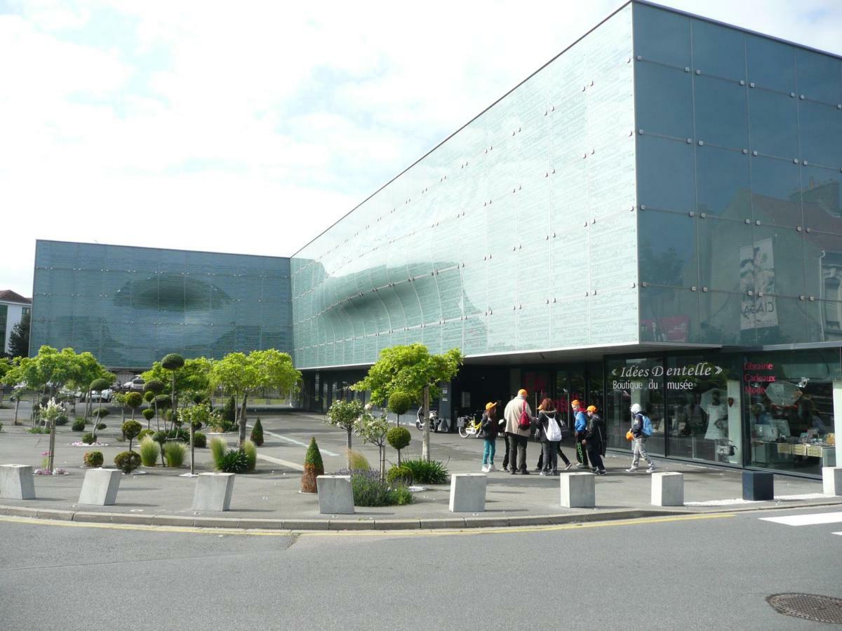 Escale Marine A Calais 4 Etoiles Apartment Exterior photo