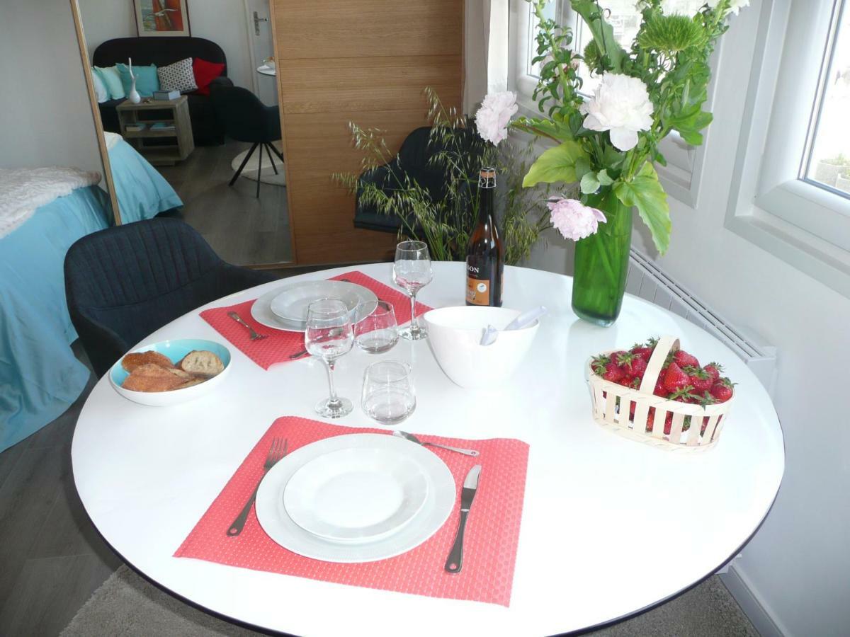 Escale Marine A Calais 4 Etoiles Apartment Exterior photo